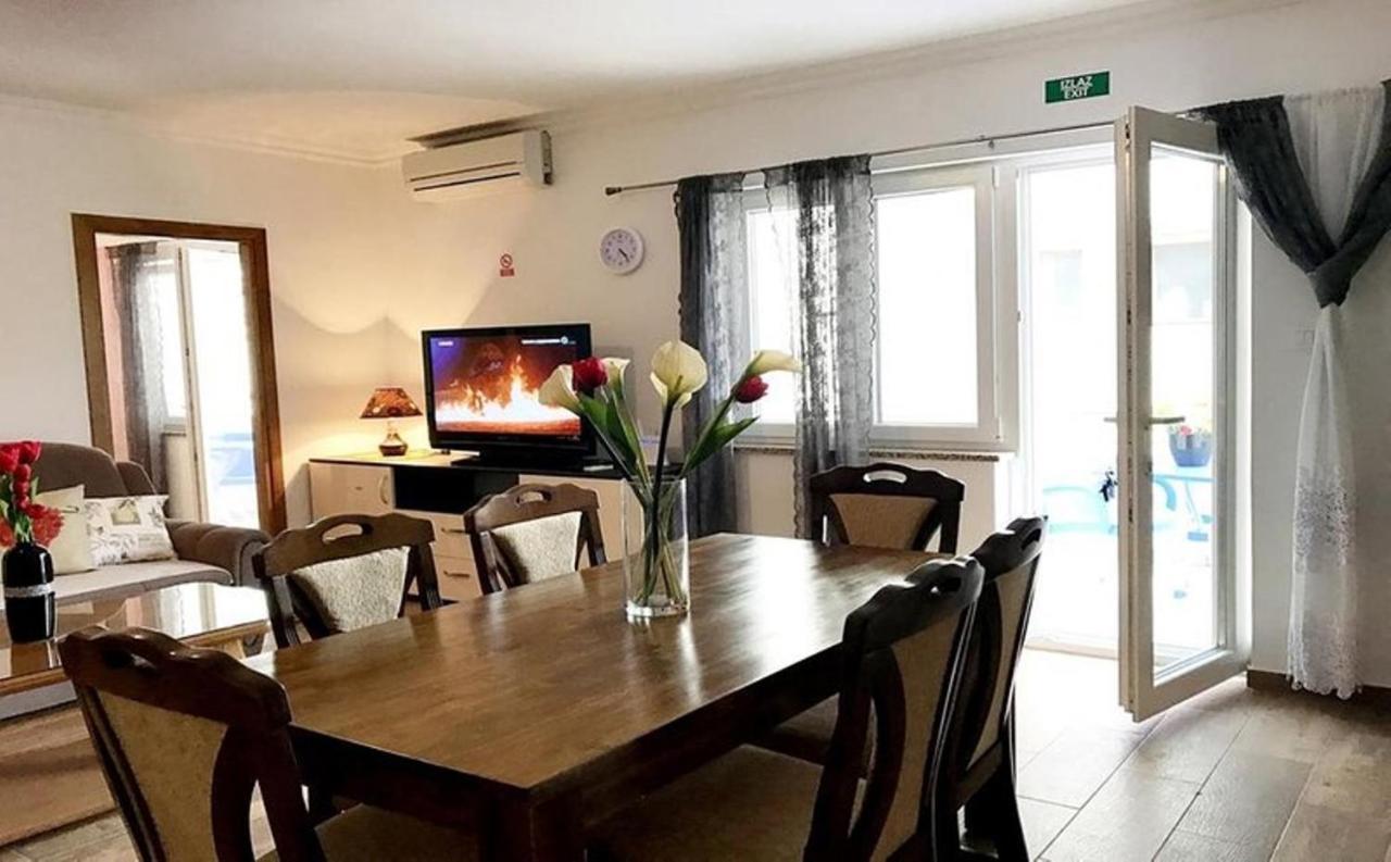 Apt Envia Apartment *